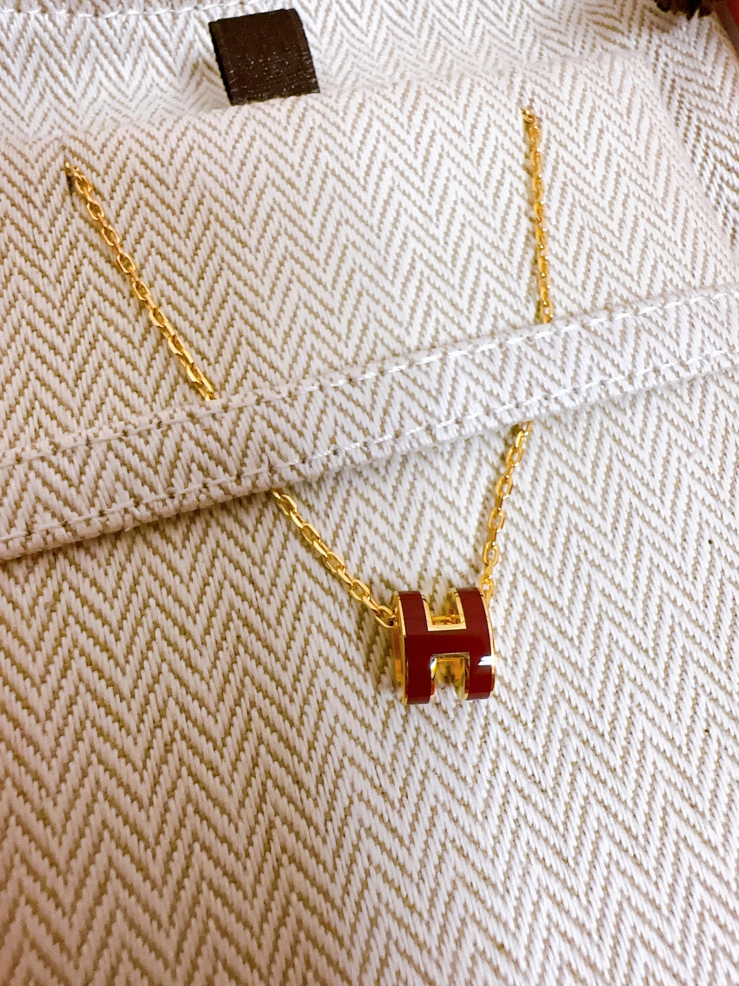 Hermes Mini Pop H Necklace Red x Gold
